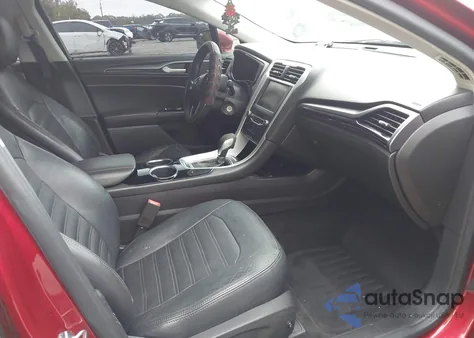 2013 Ford Fusion Se Hybrid z USA, uszkodzony, nr VIN 3FA6P0LU9DR240339